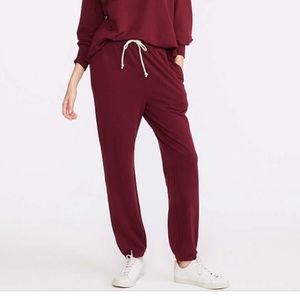 Lou & Grey Signaturesoft Super Plush Sweatpants